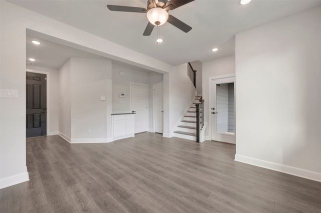 5825 Water Bridge Lane, Fort Worth, TX 76109