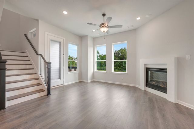5825 Water Bridge Lane, Fort Worth, TX 76109