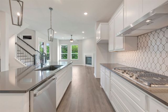 5825 Water Bridge Lane, Fort Worth, TX 76109