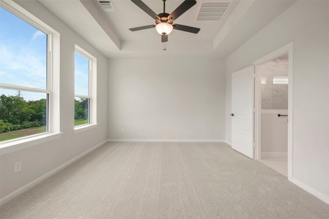 5825 Water Bridge Lane, Fort Worth, TX 76109
