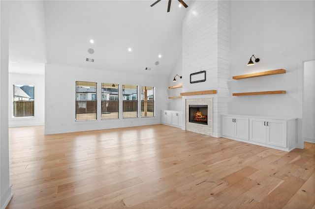 4203 S 87th Place, Bentonville, AR 72713