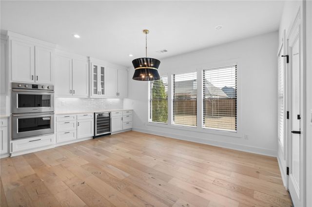 4203 S 87th Place, Bentonville, AR 72713