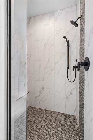 4203 S 87th Place, Bentonville, AR 72713