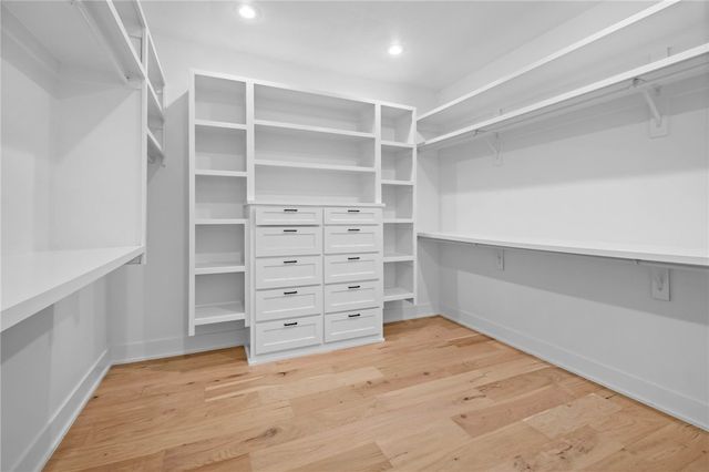 4203 S 87th Place, Bentonville, AR 72713