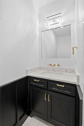 4203 S 87th Place, Bentonville, AR 72713