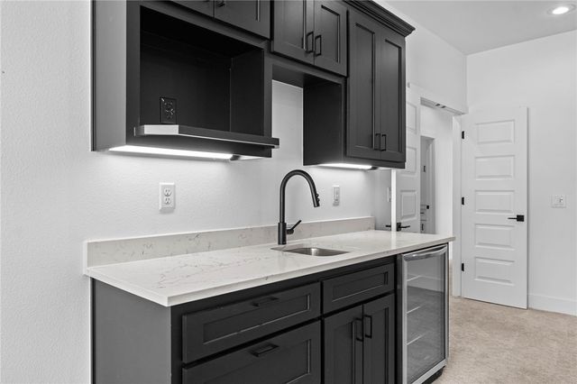 4203 S 87th Place, Bentonville, AR 72713