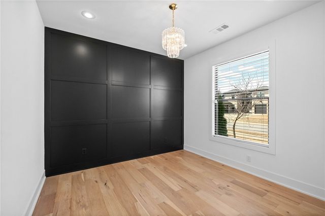 4203 S 87th Place, Bentonville, AR 72713