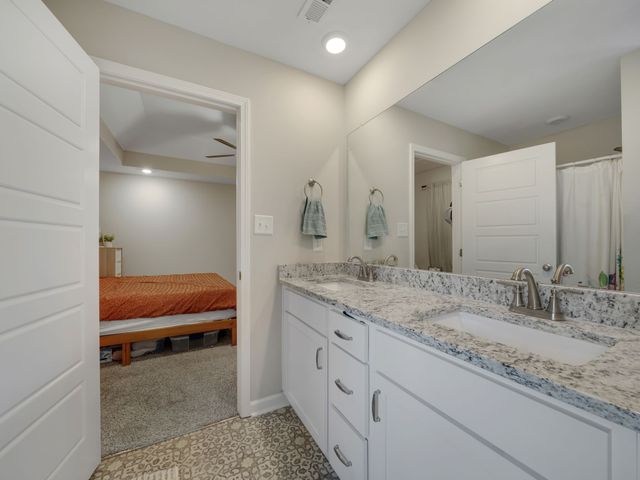 1166 Old Charlotte Trace, Clarksville, TN 37040