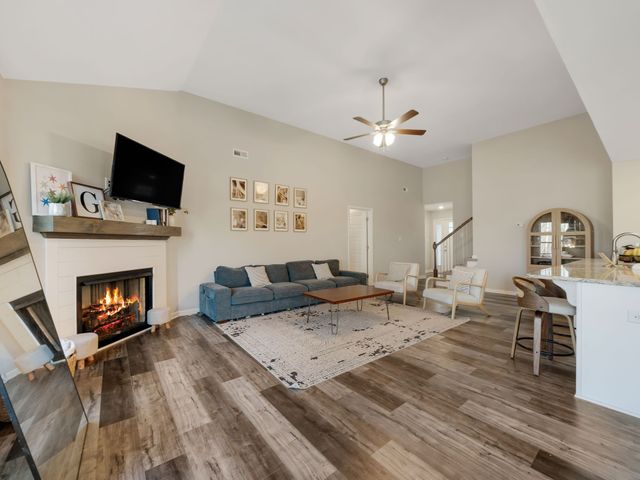 1166 Old Charlotte Trace, Clarksville, TN 37040