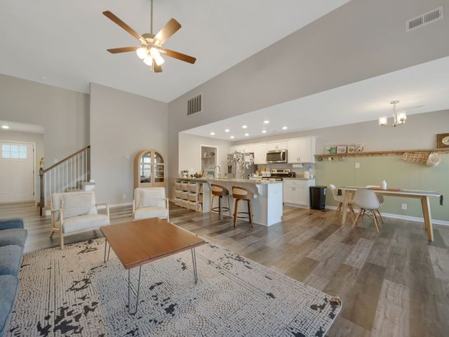 1166 Old Charlotte Trace, Clarksville, TN 37040