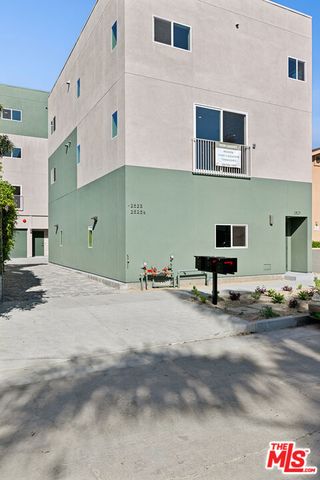 2523 S Orange Drive, Los Angeles, CA 90016