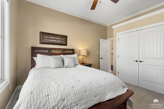 1904 Grand Vista Lane, Manhattan, KS 66503