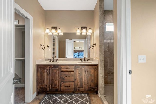 1904 Grand Vista Lane, Manhattan, KS 66503