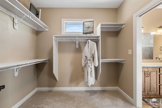 1904 Grand Vista Lane, Manhattan, KS 66503