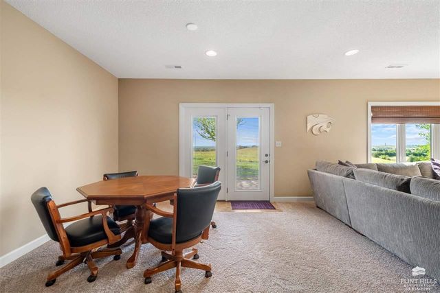 1904 Grand Vista Lane, Manhattan, KS 66503