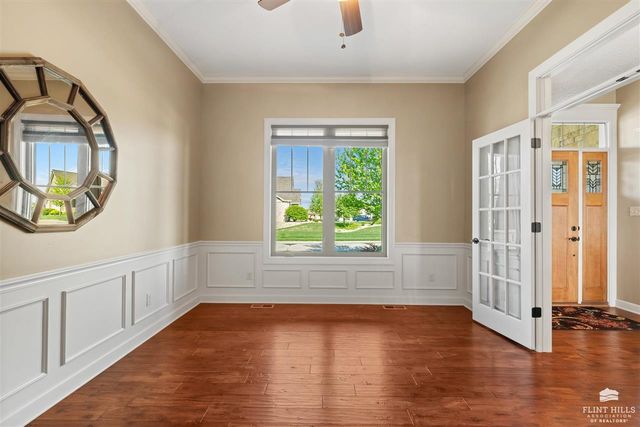 1904 Grand Vista Lane, Manhattan, KS 66503