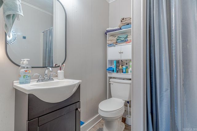 1809 Woodland Dr, Paragould, AR 72450