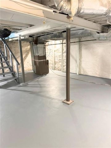 2216 E 72nd Street, Kansas City, MO 64132