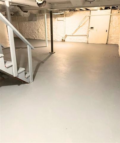 2216 E 72nd Street, Kansas City, MO 64132