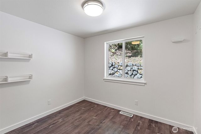11435 Symes Road NW, Bremerton, WA 98312