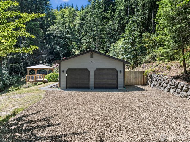 11435 Symes Road NW, Bremerton, WA 98312