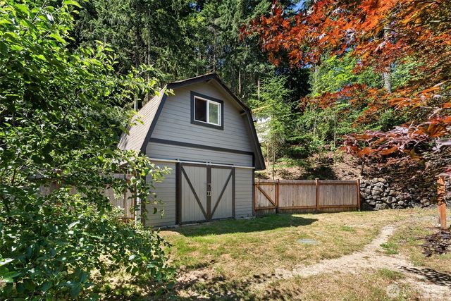11435 Symes Road NW, Bremerton, WA 98312