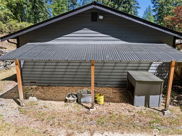 11435 Symes Road NW, Bremerton, WA 98312
