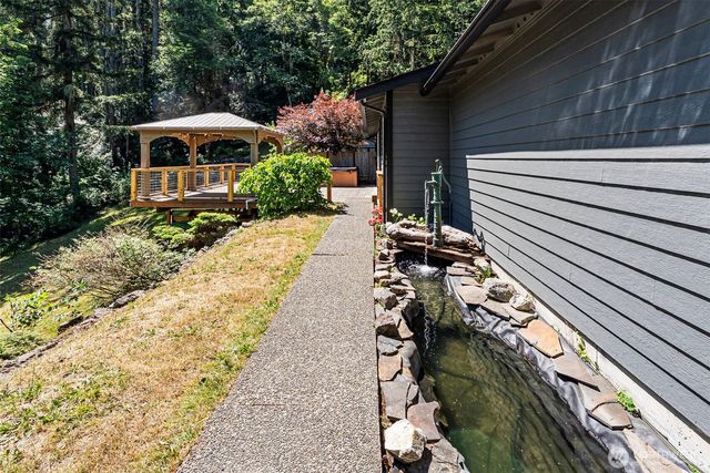 11435 Symes Road NW, Bremerton, WA 98312