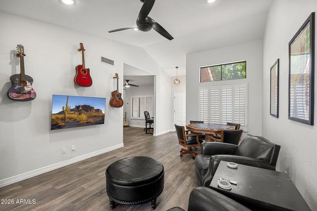 14048 S 40TH Street, Phoenix, AZ 85044