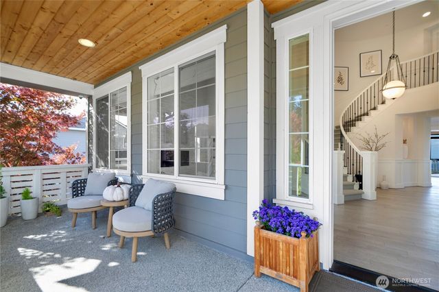 7049 171st Avenue SE, Bellevue, WA 98006