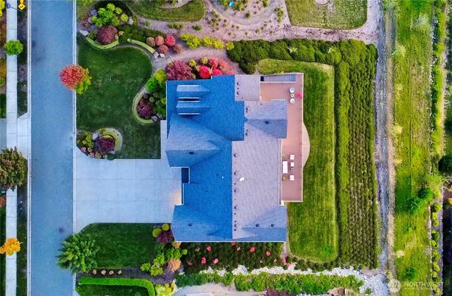 7049 171st Avenue SE, Bellevue, WA 98006