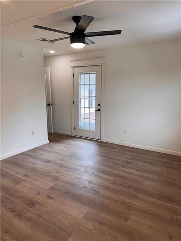 3714 S Crysler Avenue, Independence, MO 64055