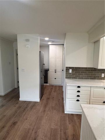 3714 S Crysler Avenue, Independence, MO 64055