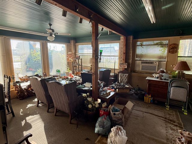 203b N Rockwall Avenue, Terrell, TX 75160