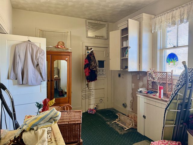 203b N Rockwall Avenue, Terrell, TX 75160