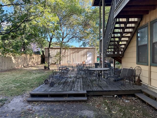 203b N Rockwall Avenue, Terrell, TX 75160