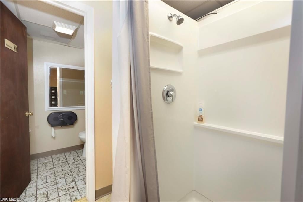 1203 SE 9th TER, CAPE CORAL, FL 33990 — photo 3
