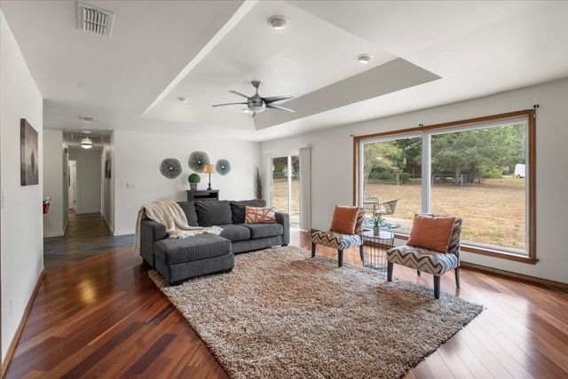 306 Lone Star Lane, Hideaway, TX 75771