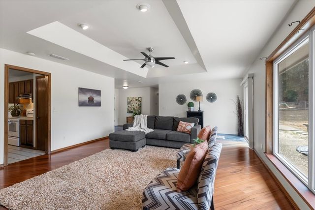 306 Lone Star Lane, Hideaway, TX 75771