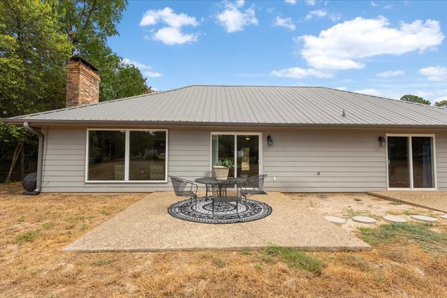 306 Lone Star Lane, Hideaway, TX 75771
