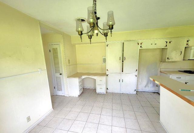 419 Lee Avenue, Freeport, TX 77541