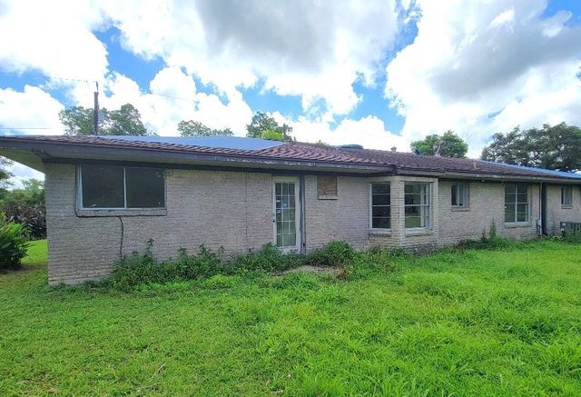 419 Lee Avenue, Freeport, TX 77541