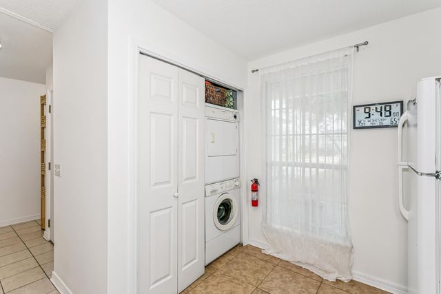 1878 Vineyard Street, Navarre, FL 32566