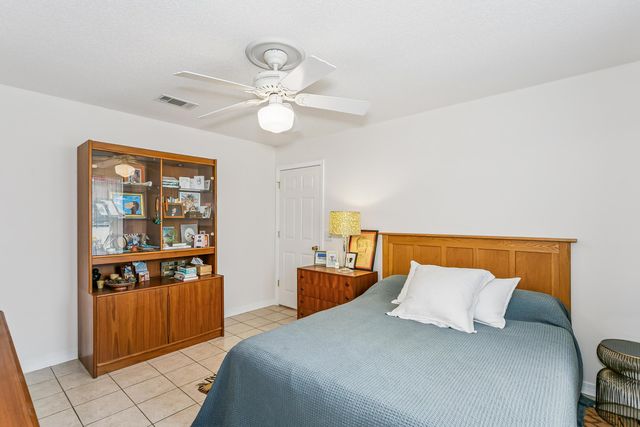 1878 Vineyard Street, Navarre, FL 32566