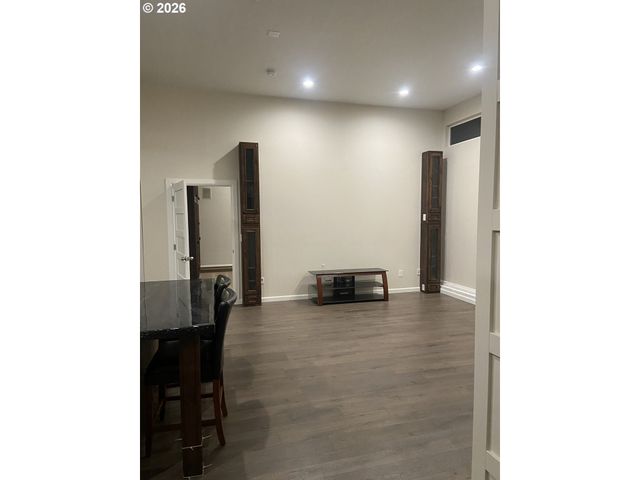 144 Se 85TH Ave, Portland, OR 97216