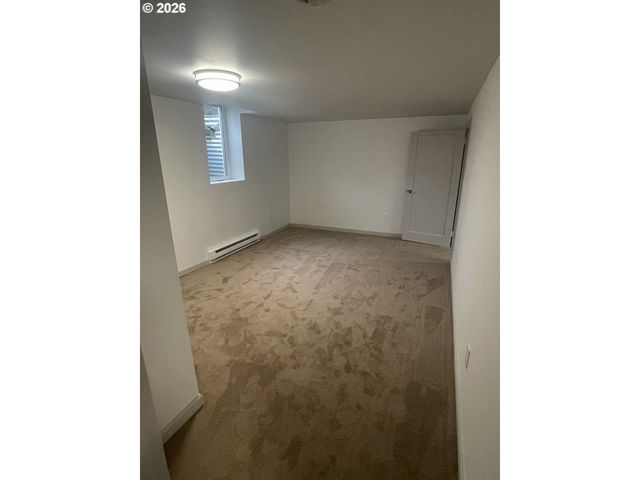 144 Se 85TH Ave, Portland, OR 97216