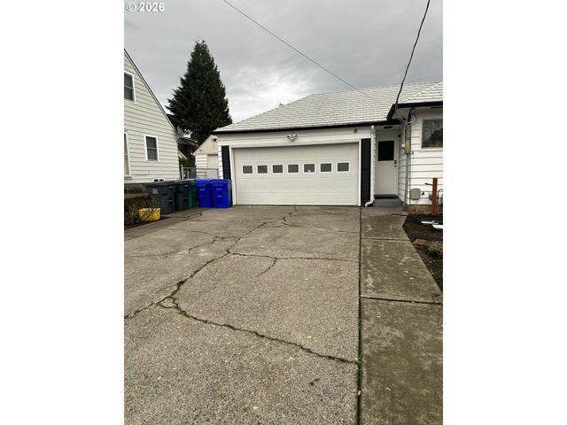 144 Se 85TH Ave, Portland, OR 97216