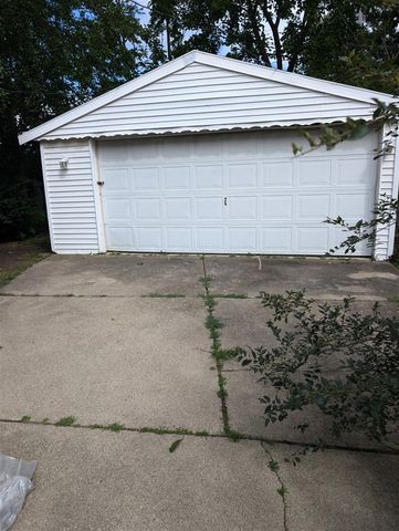 15884 Griggs Street, Detroit, MI 48238