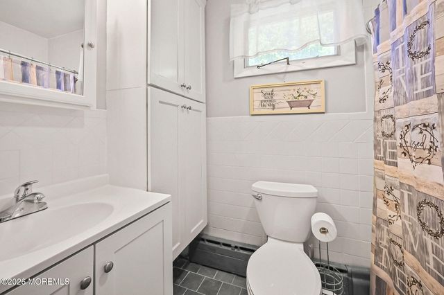 170 Forest Avenue, Keansburg, NJ 07734