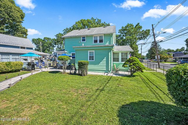 170 Forest Avenue, Keansburg, NJ 07734